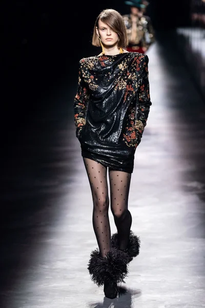 Look 20
